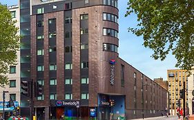 Travelodge London Euston Hotel