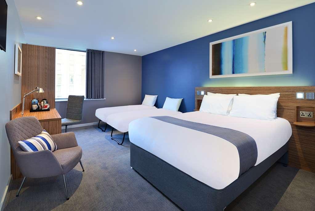 Travelodge London Euston Room photo