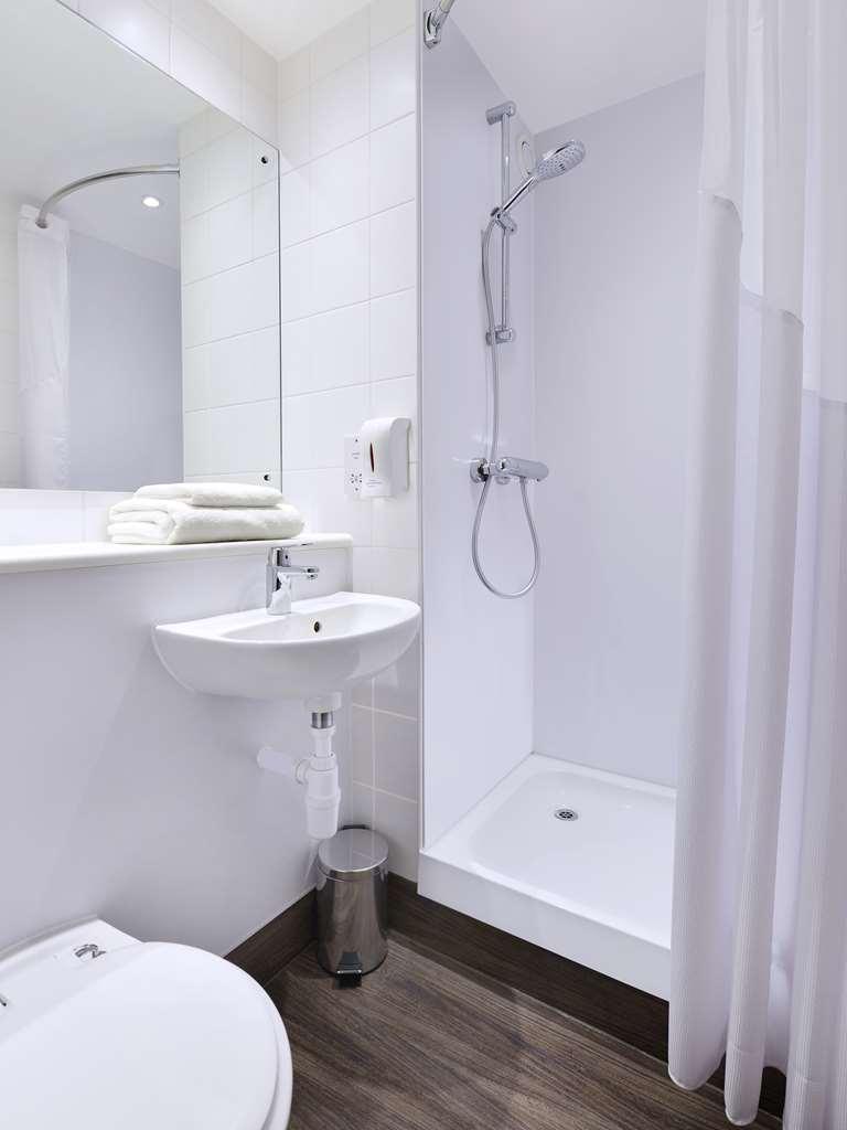 Travelodge London Euston Room photo