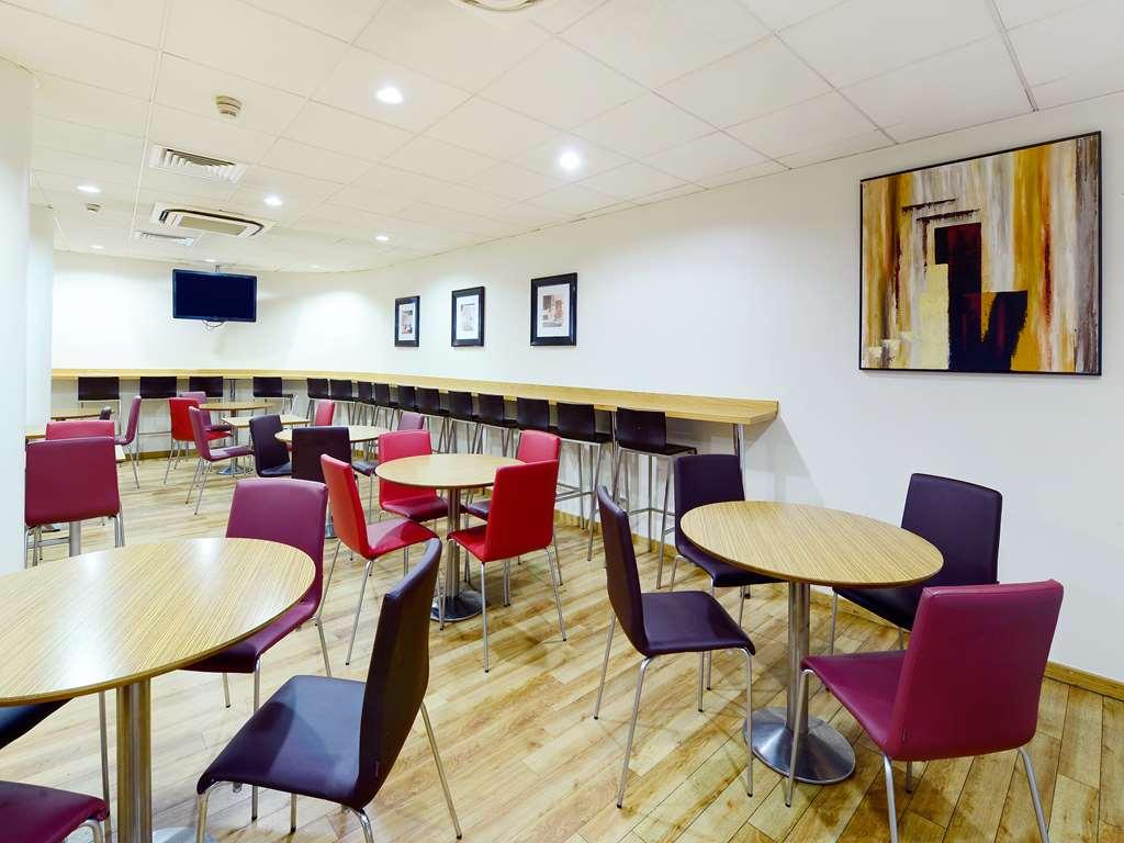 Travelodge London Euston Restaurant photo