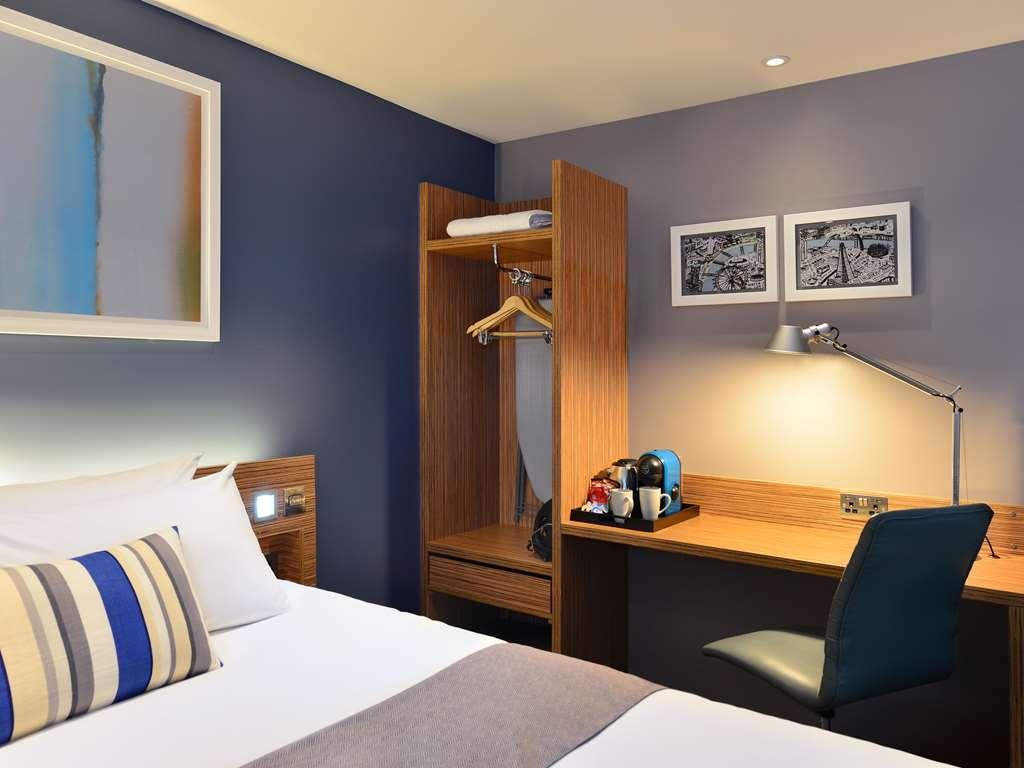 Travelodge London Euston Room photo