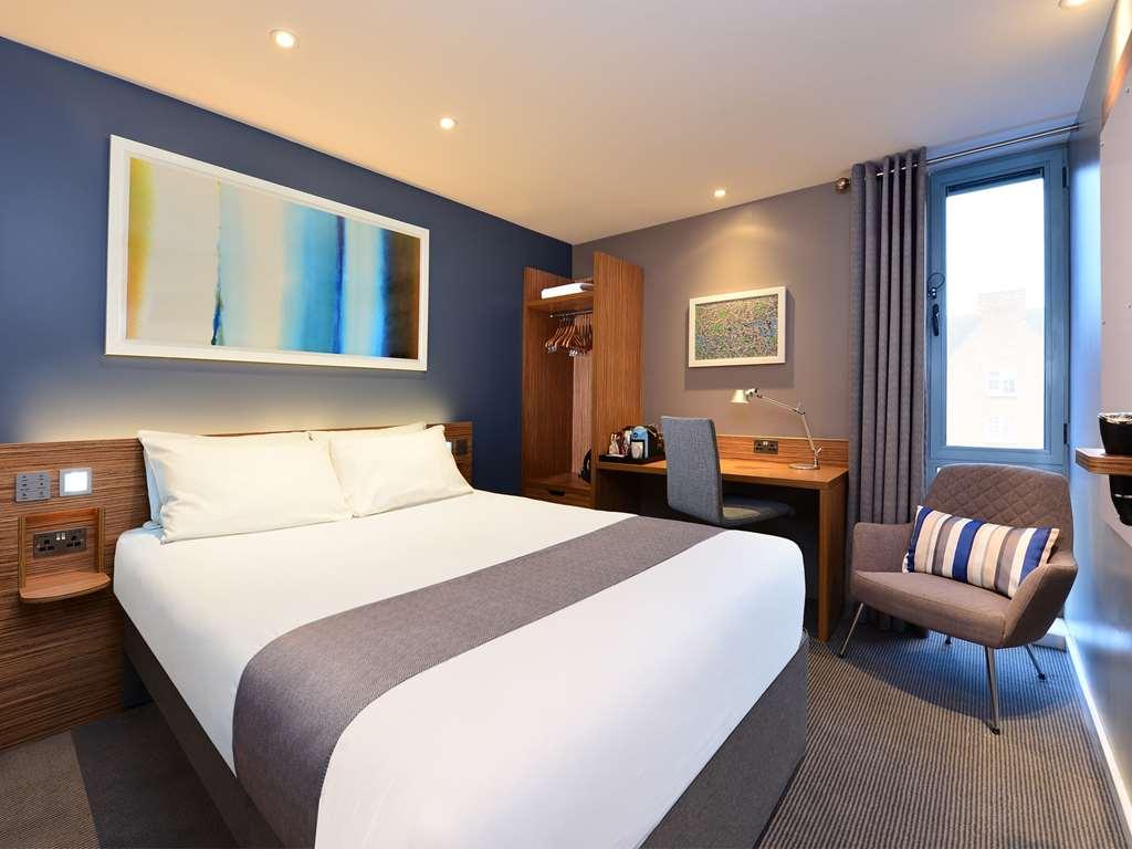 Travelodge London Euston Room photo
